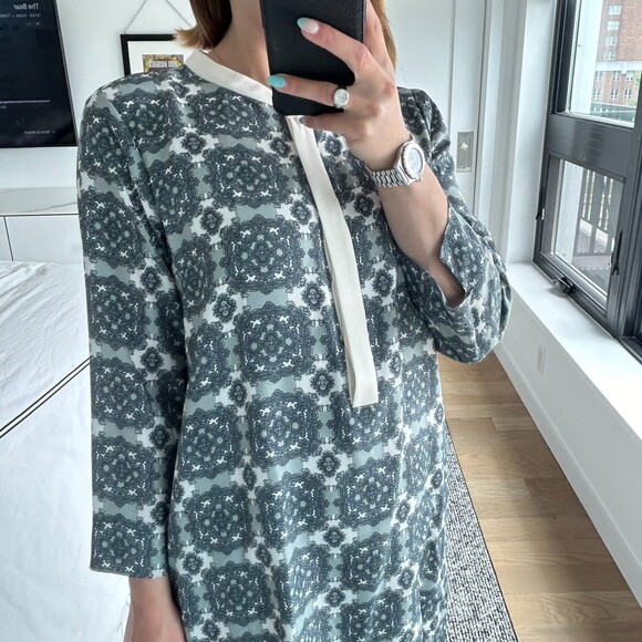 J. Crew Medallion Geometric 3/4 Sleeve Shift Dress Green White Size 8 - Picture 2 of 8